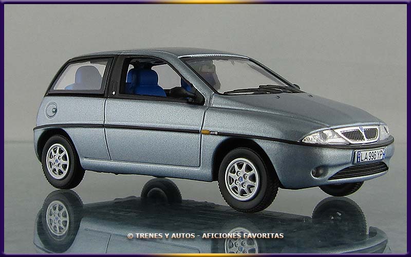 Lancia Ypsilon