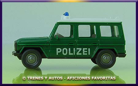 Mercedes Benz G-320 Mercedes Benz G-320