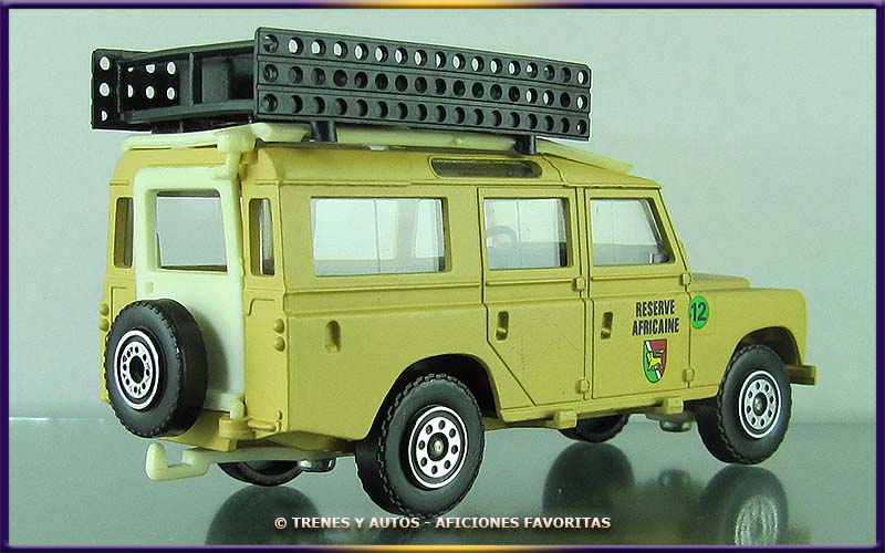 Land Rover 109
