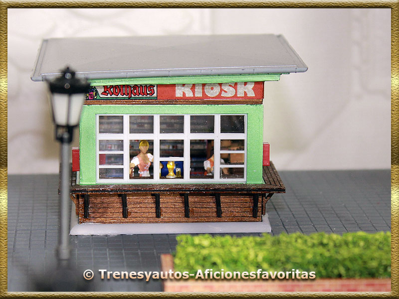 Montaje kiosco Montaje kiosco