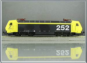 Locomotora eléctrica Serie 252 Taxi - Renfe