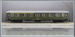 Coche pasajeros Serie 5000 AAB 5021 - Renfe