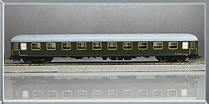 Coche pasajeros Serie 8000 AA-8089 - Renfe