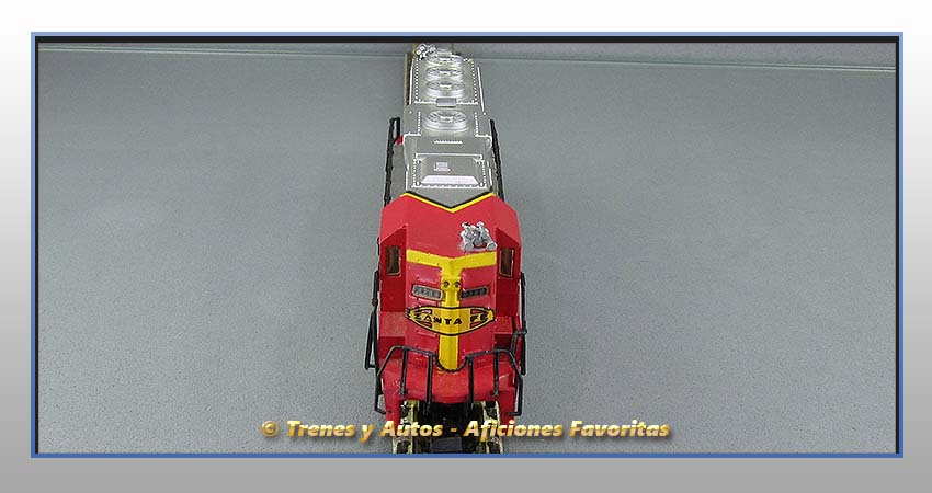 Locomotora diésel GP-50 "Santa Fe"
