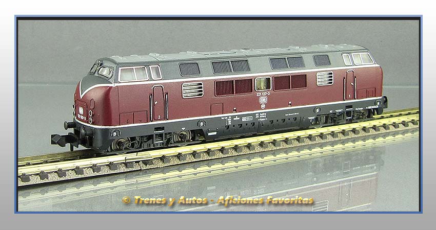 Locomotora diésel BR-221 DB