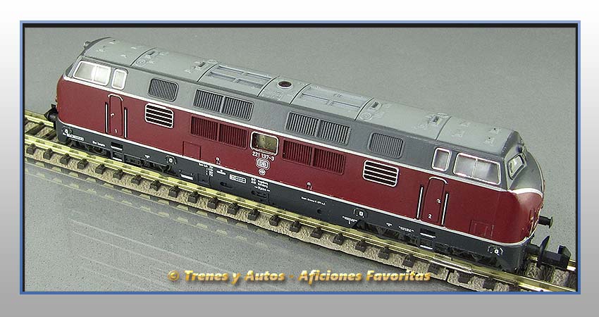 Locomotora diésel BR-221 DB