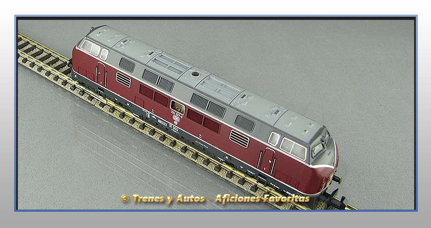 Locomotora diésel BR-221 DB