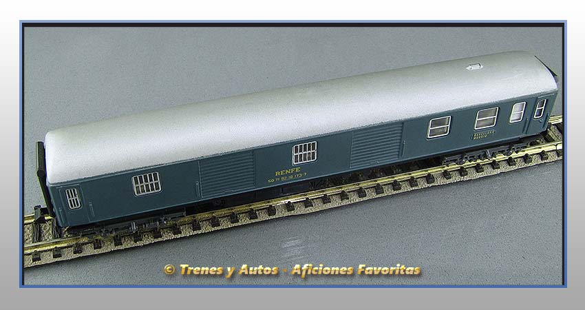 Furgón Seir 8000 RENFE