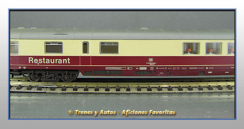 Coche restaurante con pantógrafo WRmz-135 IC DB