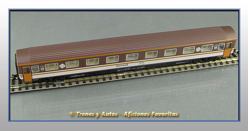 Coche pasajeros Serie 10000 Estrella RENFE