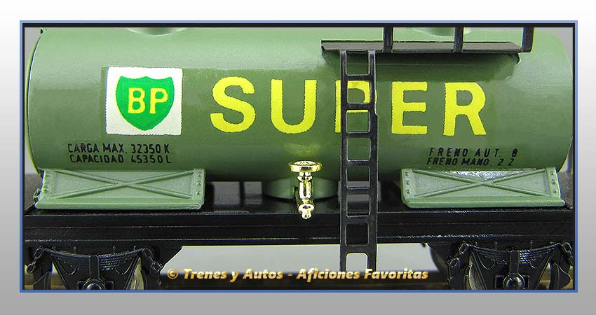 Vagón cisterna BP Renfe