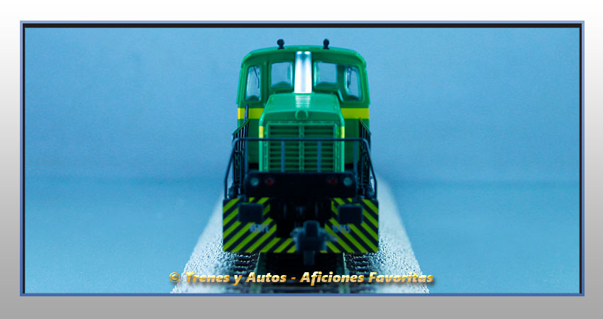 Locomotora diésel maniobras Serie 304 - Renfe
