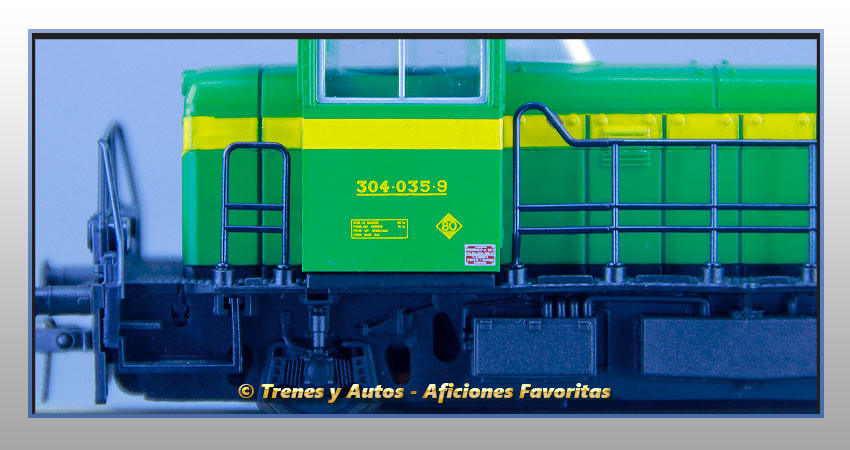 Locomotora diésel maniobras Serie 304 - Renfe