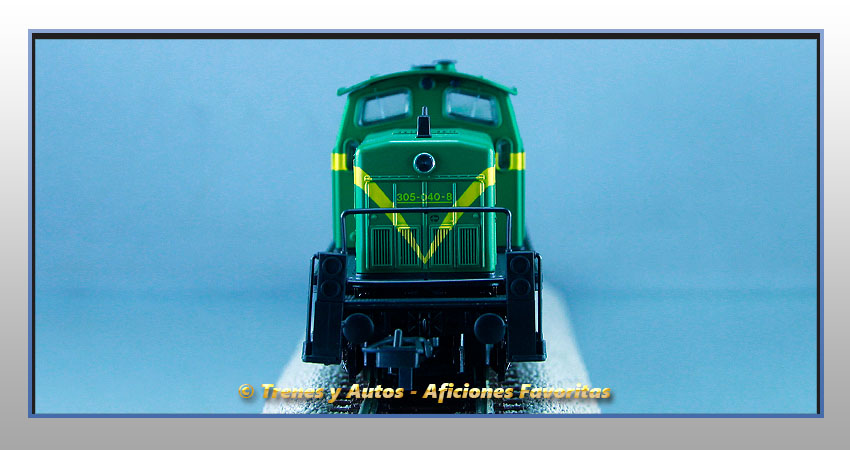 Locomotora diésel Serie 305 - Renfe