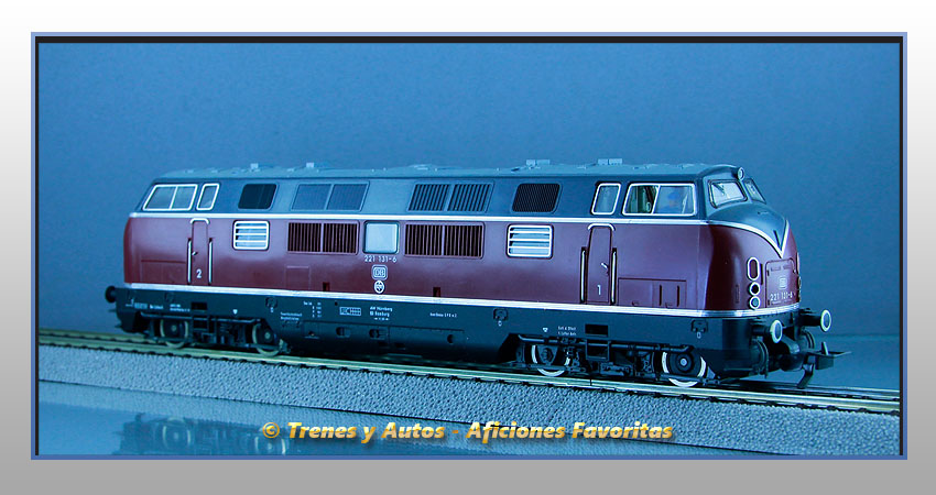 Locomotora diésel Serie 221 -DB