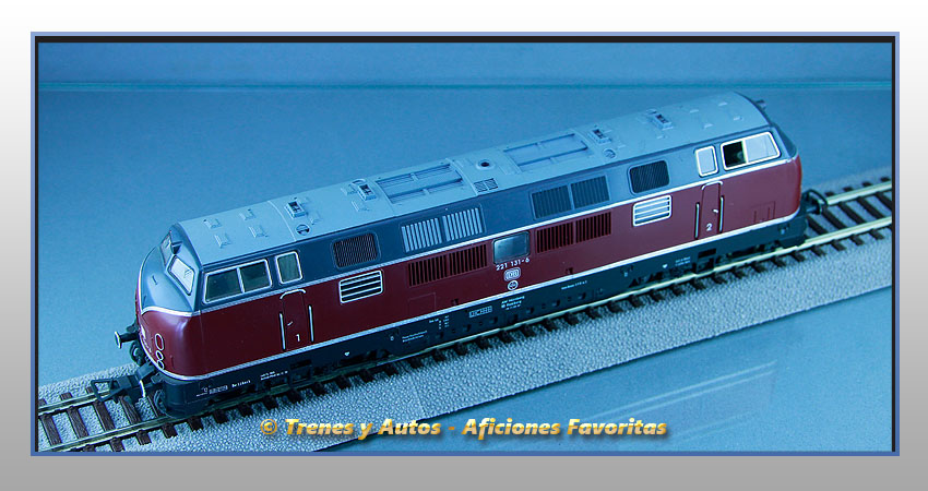Locomotora diésel Serie 221 -DB