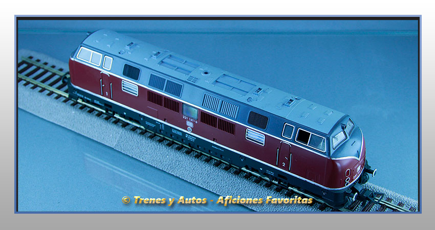 Locomotora diésel Serie 221 -DB