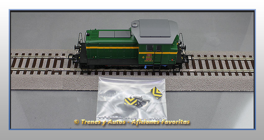 Locomotora diésel Serie 10300/303 - Renfe (Complementos)