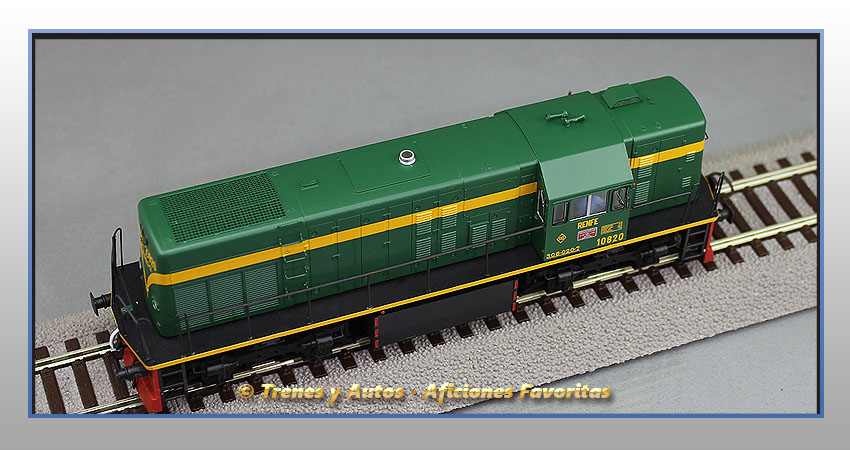 Locomotora diésel Serie 10800/308 - Renfe