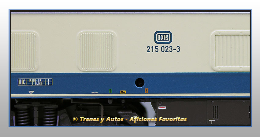 Locomotora diésel Serie 215 - DB