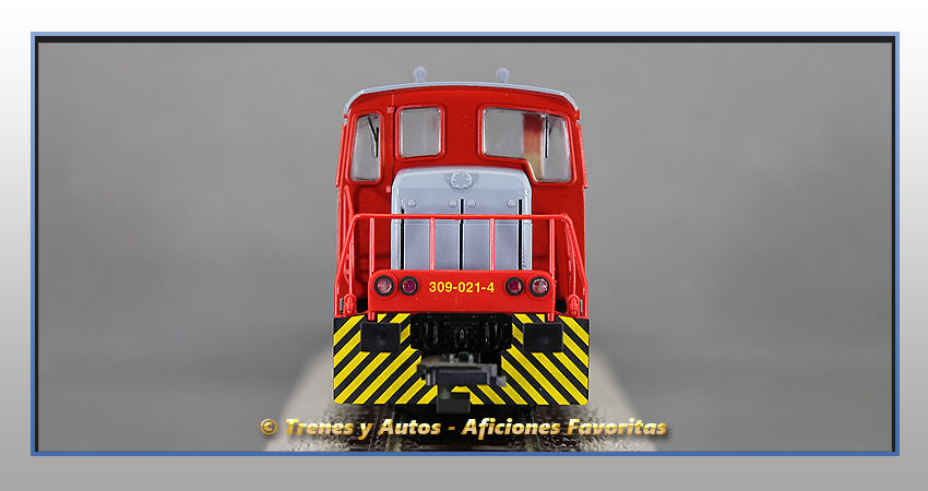 Locomotora diésel maniobras Serie 309 (Gris/Rojo) - Renfe