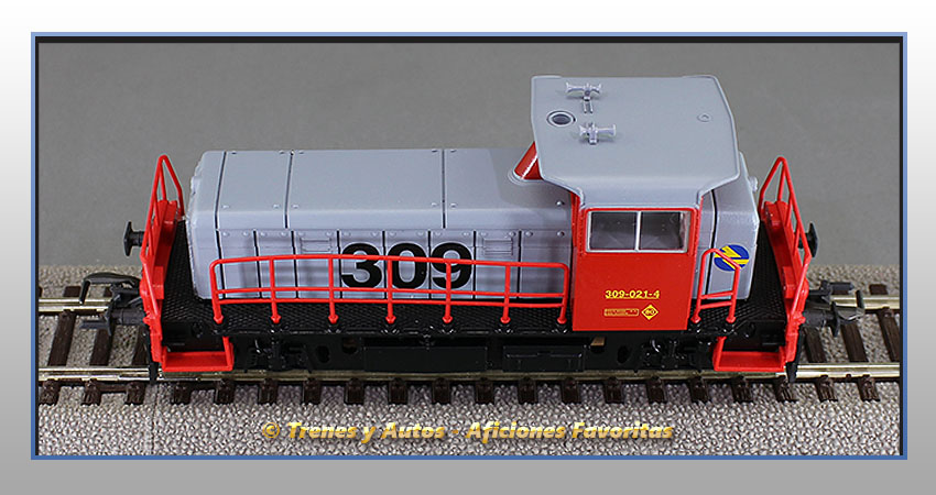 Locomotora diésel maniobras Serie 309 (Gris/Rojo) - Renfe