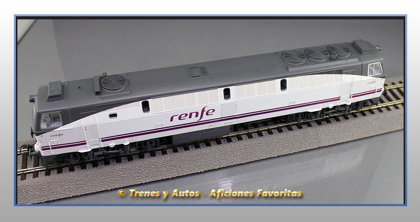 Locomotora diésel Serie 333 "Pantone" - Renfe
