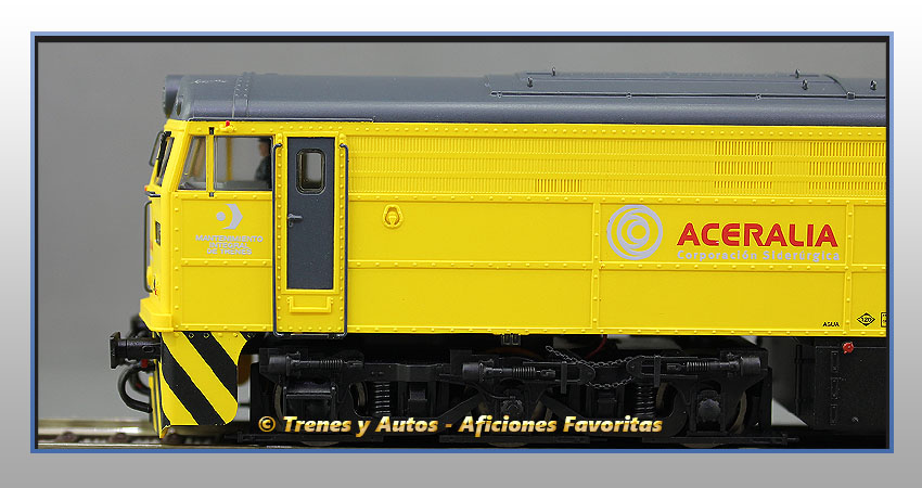 Locomotora diésel Serie 321 "Aceralia" - Renfe