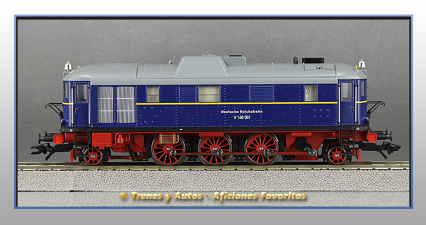 Locomotora diésel V-140 001 - DR