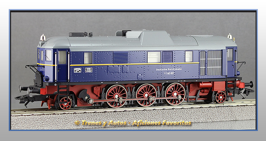 Locomotora diésel V-140 001 - DR