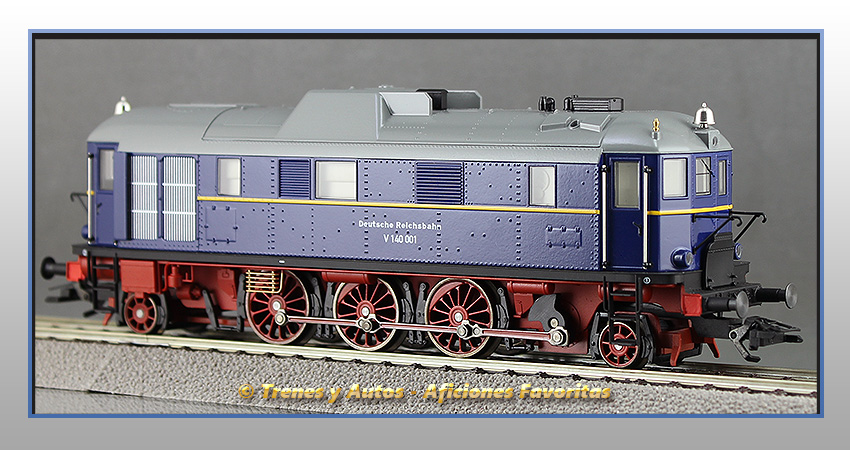 Locomotora diésel V-140 001 - DR