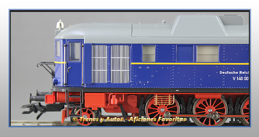 Locomotora diésel V-140 001 - DR