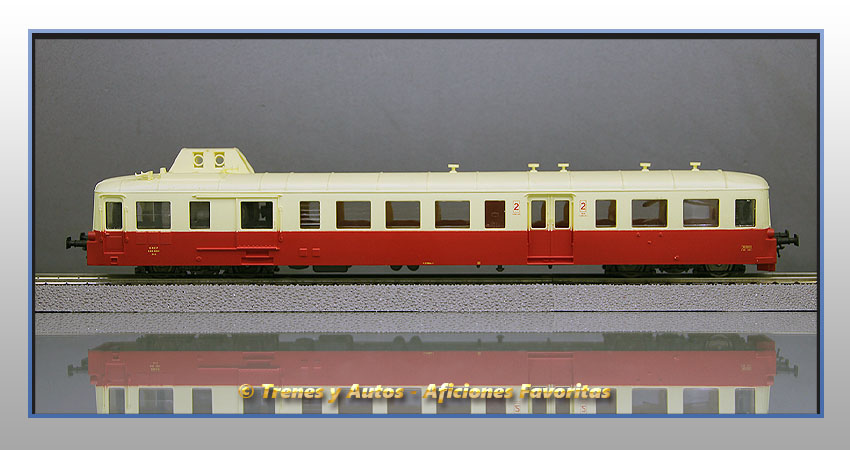 Automotor Picasso XBD-4051 - SNCF