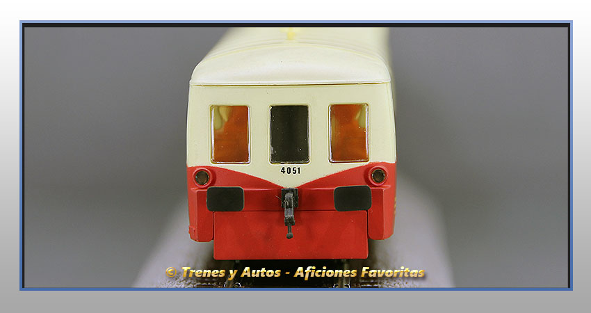 Automotor Picasso XBD-4051 - SNCF