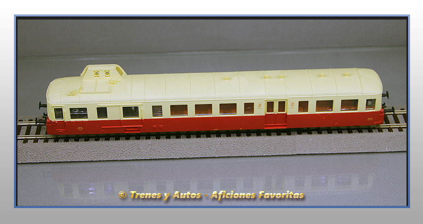 Automotor Picasso XBD-4051 - SNCF