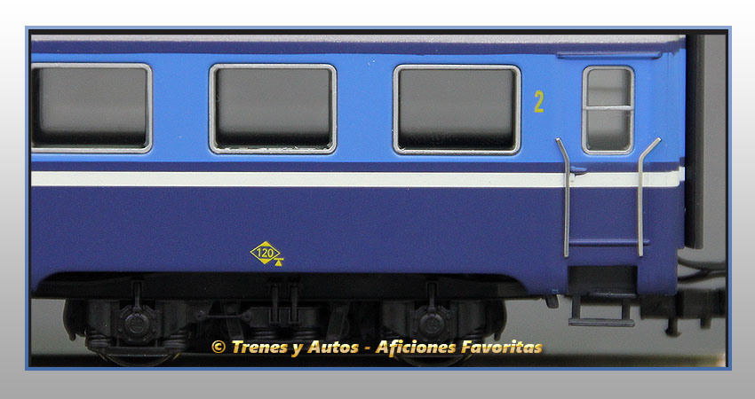 Automotor diésel 597 TER 9715 - Renfe (Coche motor)