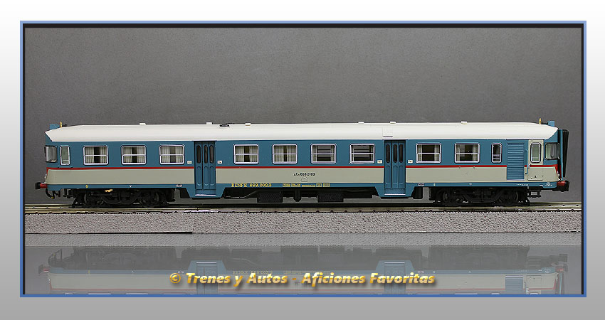 Automotor diésel Fiat Serie ALn 668 - Renfe (Coche remolque)