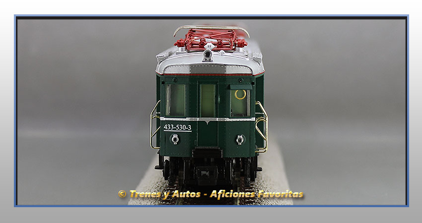Automotor eléctrico Serie UT300 - Renfe (Coche motor)