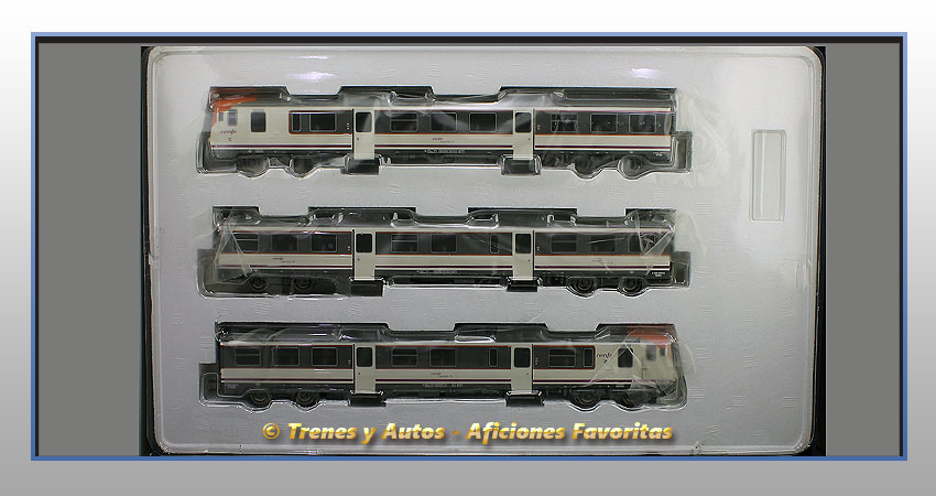 Automotor diésel Serie 592 "Renfe Operadora" Regionales - Renfe