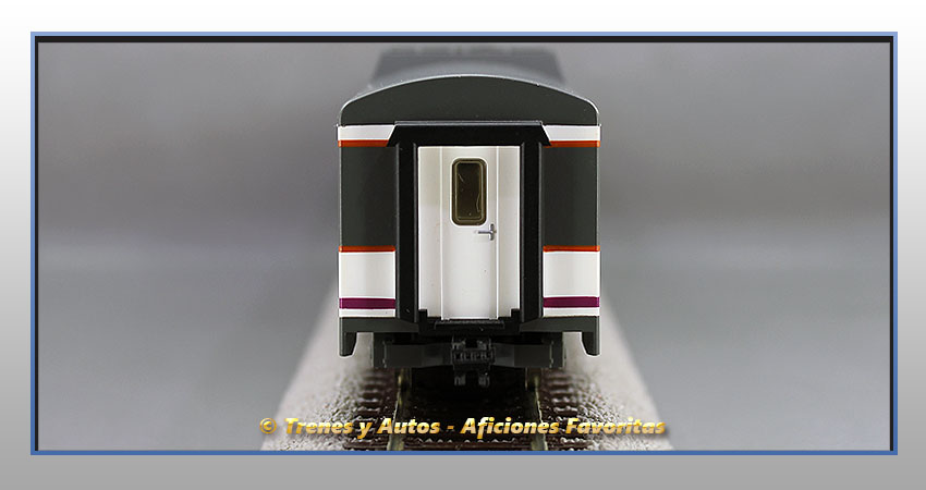 Automotor diésel Serie 592 "Renfe Operadora" Regionales - Renfe