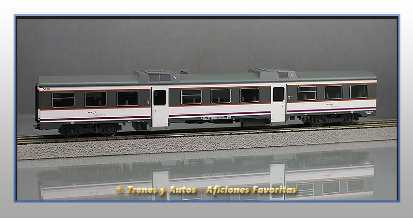 Automotor diésel Serie 592 "Renfe Operadora" Regionales - Renfe
