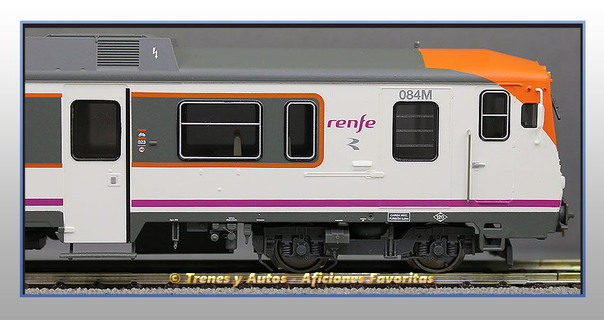 Automotor diésel Serie 592 "Renfe Operadora" Regionales - Renfe