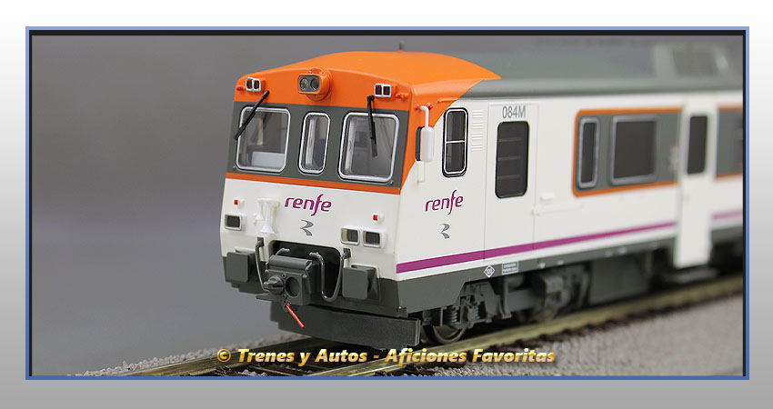 Automotor diésel Serie 592 "Renfe Operadora" Regionales - Renfe