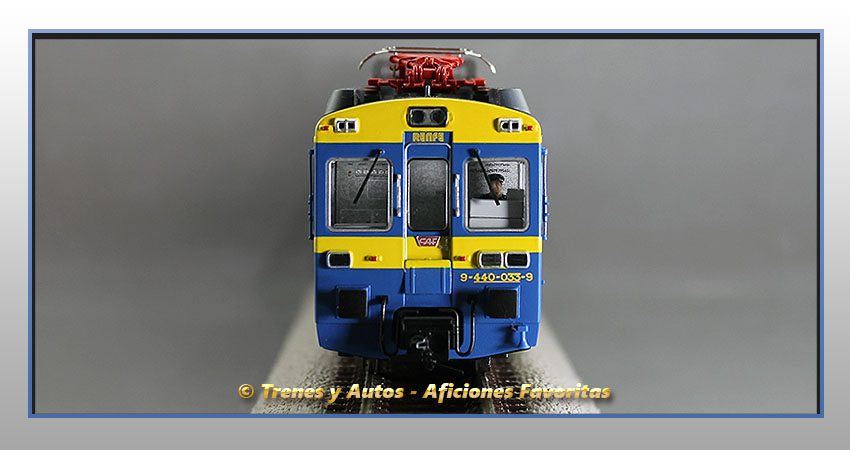 Coche motor con cabina UT 440 - Renfe