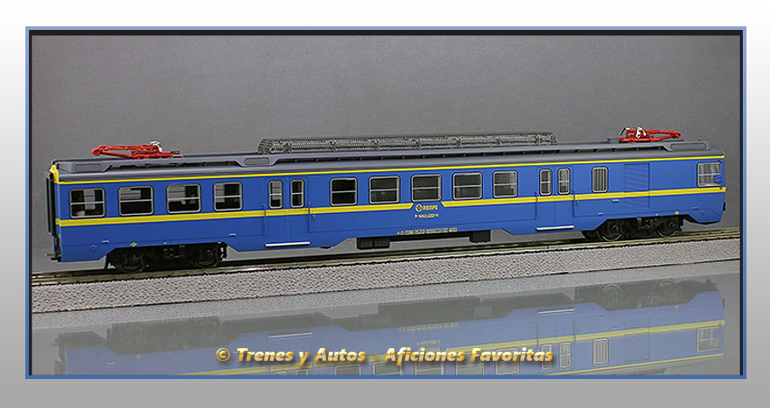 Coche motor con cabina UT 440 - Renfe