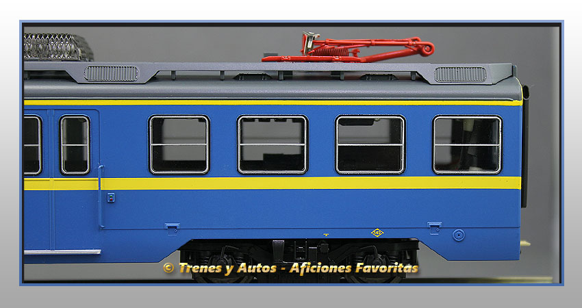 Coche motor con cabina UT 440 - Renfe
