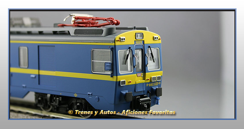 Coche motor con cabina UT 440 - Renfe
