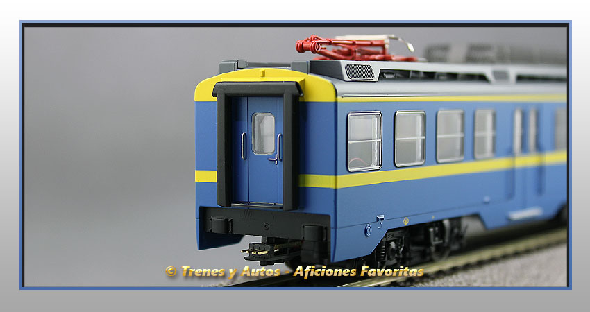 Coche motor con cabina UT 440 - Renfe