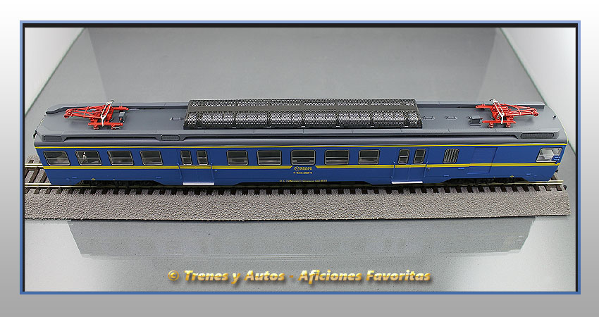 Coche motor con cabina UT 440 - Renfe