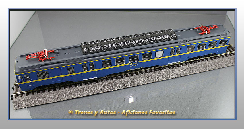 Coche motor con cabina UT 440 - Renfe